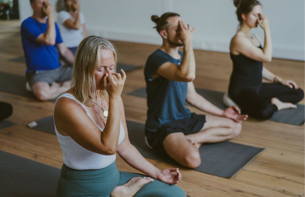 TheTra-Yoga sanft | sanftes Yoga im TheTra-Yoga-Stil ideal für Einsteiger