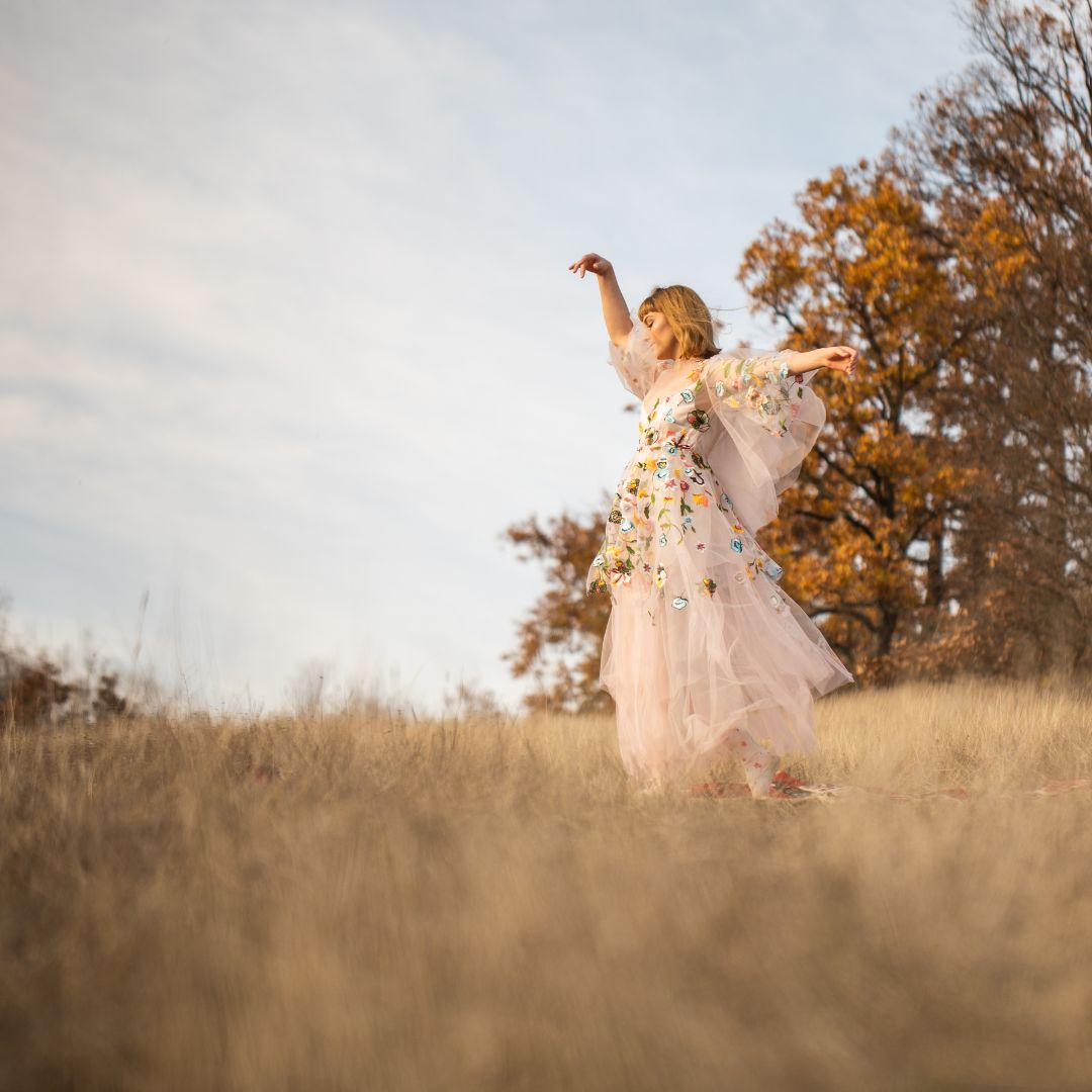 New Earth Dance Die Vollendung | Tanz, Gemeinschaft, Live-Musik