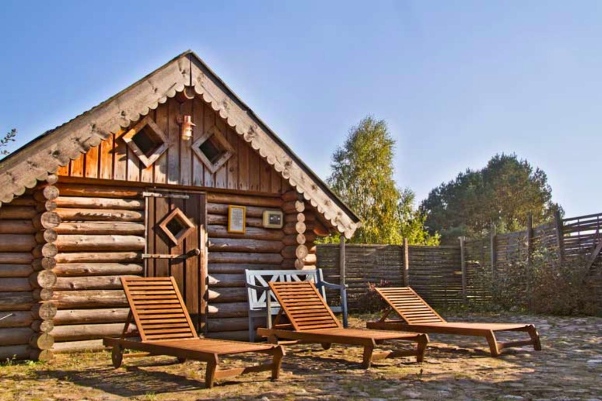Blockhüttensauna Außensauna im Wellnesshotel Sagasfeld, für unser Yoga-Retreat im Wendland